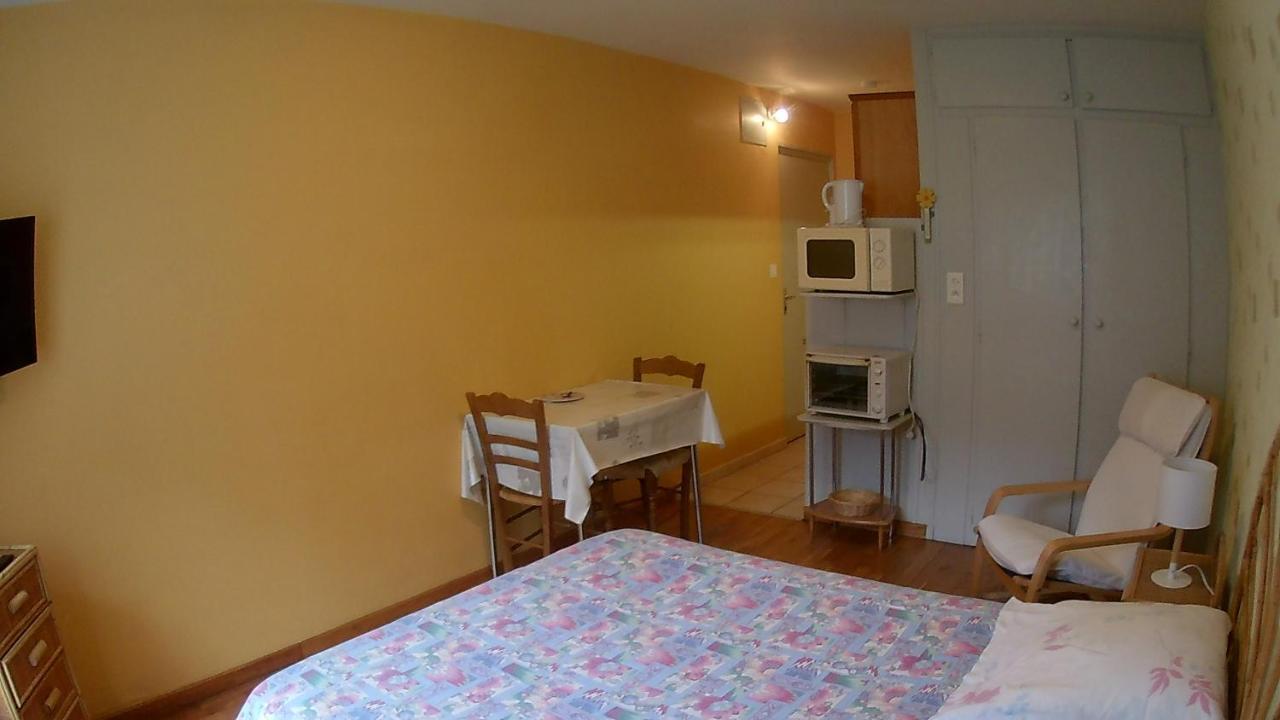 Residence L'Alexandra 2 Etoiles Bourbonne-les-Bains Buitenkant foto