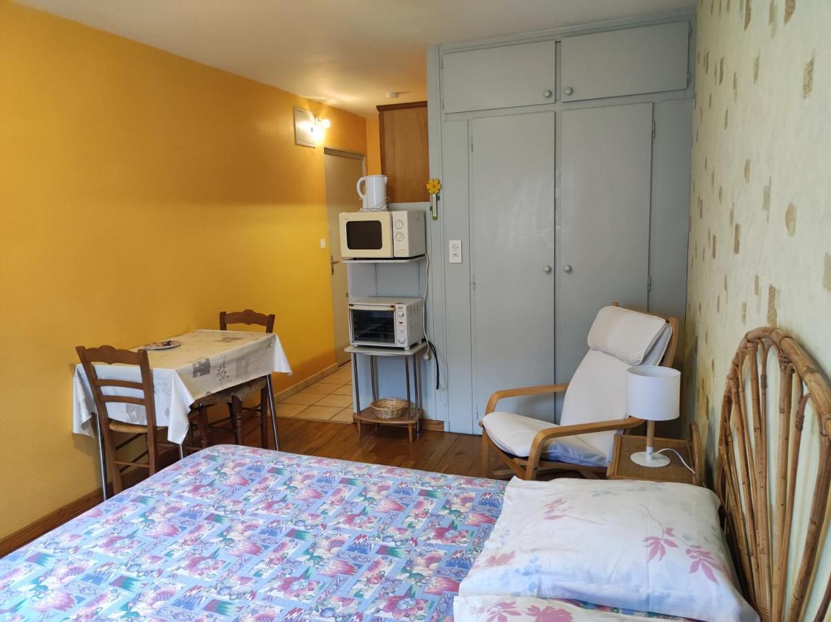 Residence L'Alexandra 2 Etoiles Bourbonne-les-Bains Buitenkant foto