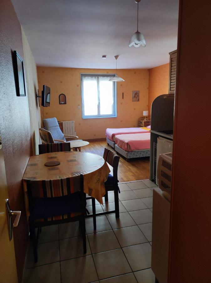 Residence L'Alexandra 2 Etoiles Bourbonne-les-Bains Buitenkant foto