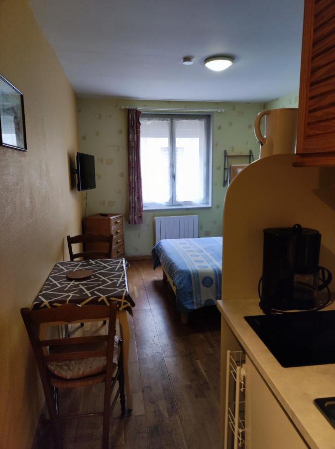 Residence L'Alexandra 2 Etoiles Bourbonne-les-Bains Buitenkant foto