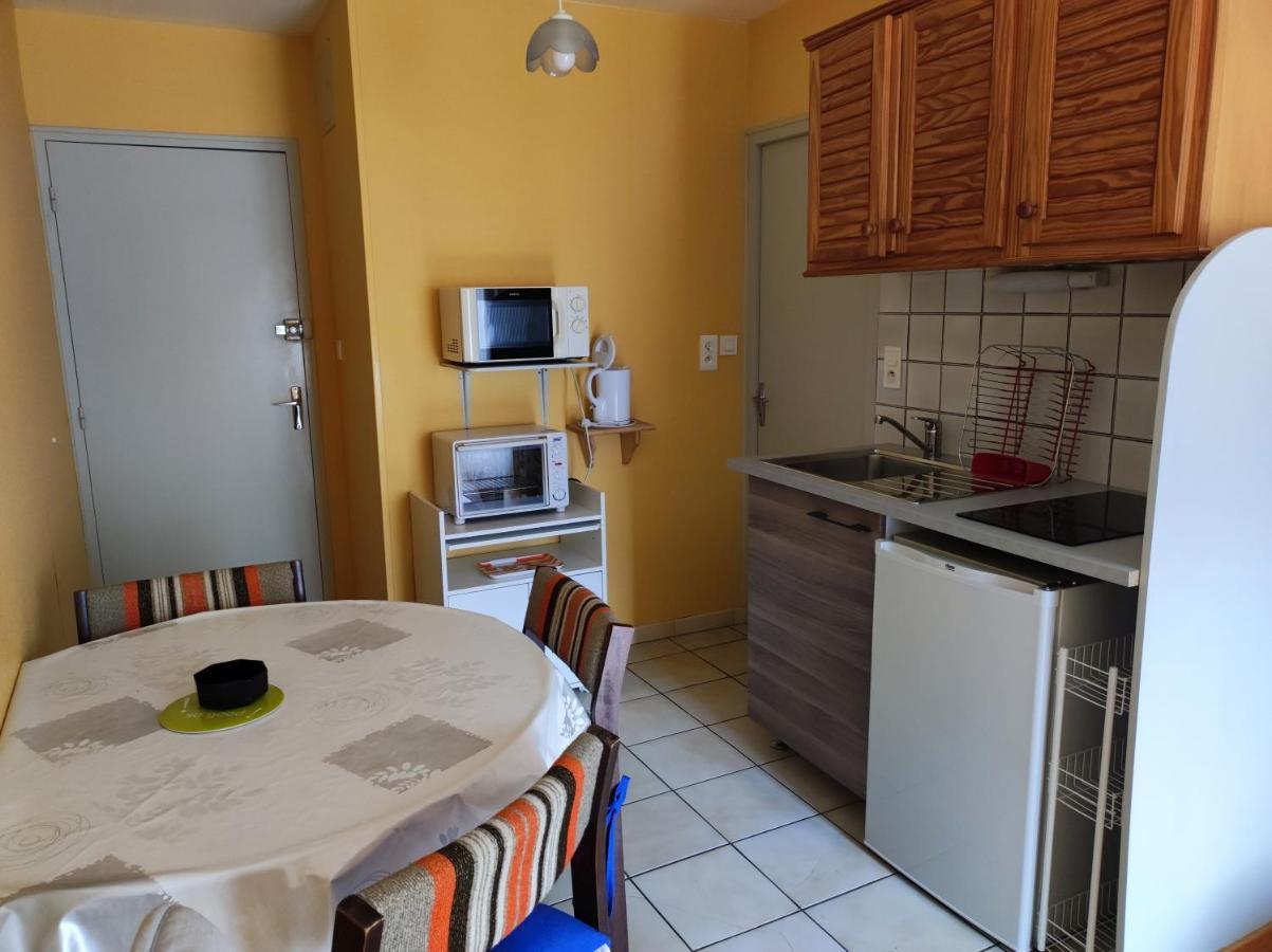 Residence L'Alexandra 2 Etoiles Bourbonne-les-Bains Buitenkant foto